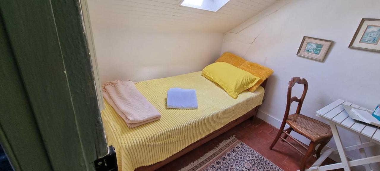 Chambre D'Hotes Les Jardins De Marie, Sci Charles III Bernay  Eksteriør billede