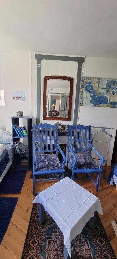 Chambre D'Hotes Les Jardins De Marie, Sci Charles III Bernay  Eksteriør billede