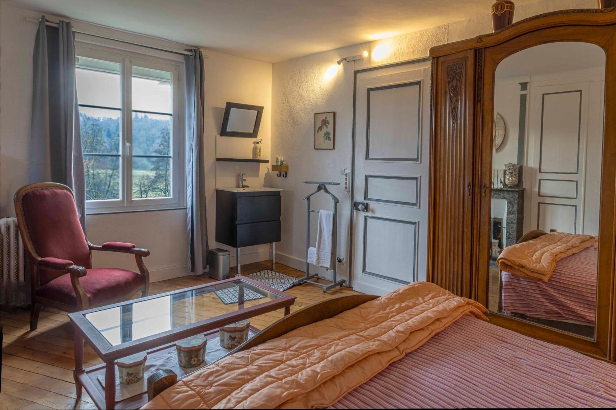 Chambre D'Hotes Les Jardins De Marie, Sci Charles III Bernay  Eksteriør billede